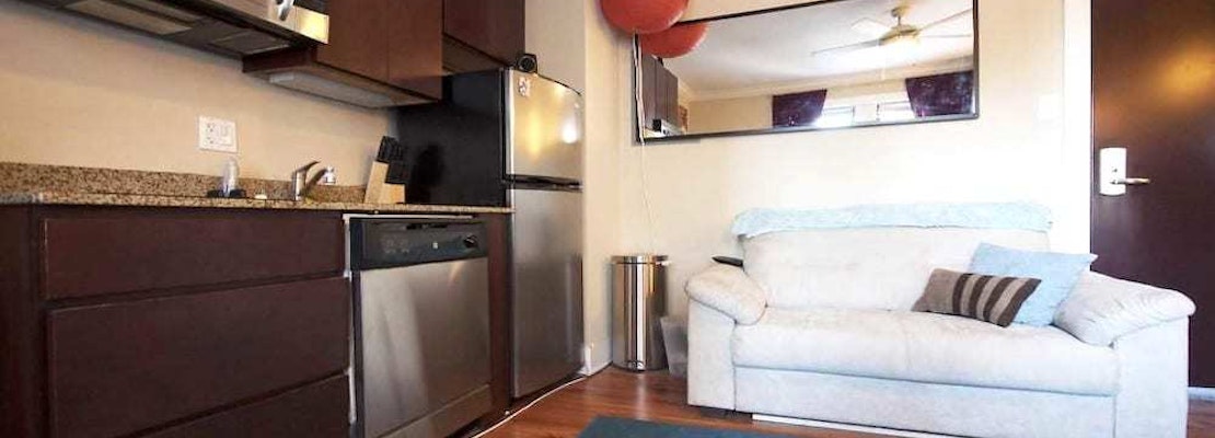 Budget apartments for rent in Old Town, Chicago