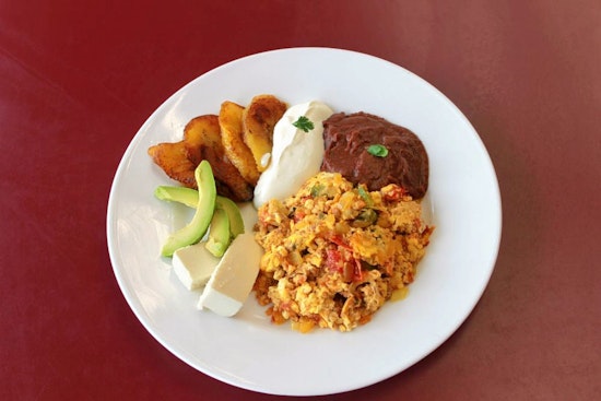 Boston's 3 favorite spots to find low-priced Salvadoran eats