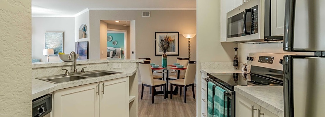 Budget apartments for rent in West Meadows, Tampa