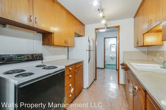 What apartments will $1,500 rent you in Queen Anne, this month?