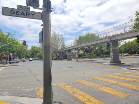 Geary & Steiner pedestrian bridge to be demolished later this month