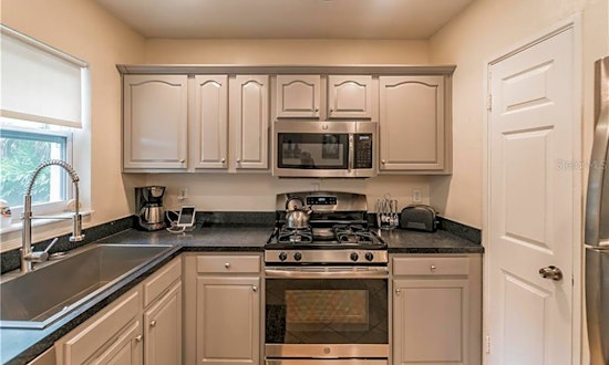 Apartments for rent in Tampa: What will $2,400 get you?