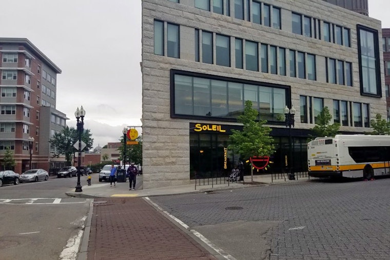 Casual neighborhood cafe Soleil makes Roxbury debut