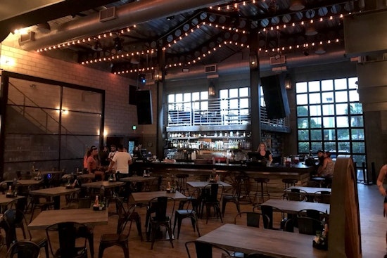 #00 Saloon brings booze and bites to the Himmarshee District