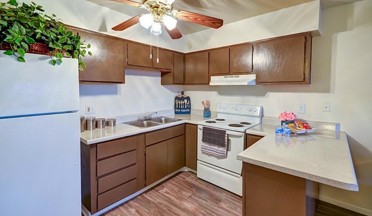 The cheapest apartments for rent in Alhambra, Phoenix