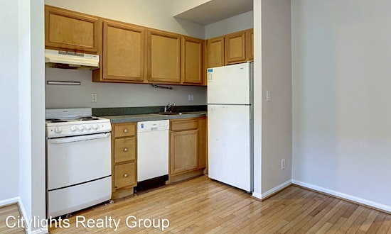 Budget apartments for rent in Columbia Heights, Washington