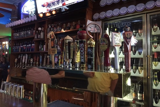 Pittsburgh's 3 favorite bars (that won't break the bank)