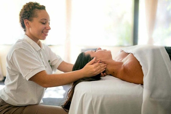 Santa Ana's 3 best budget-friendly massage parlors