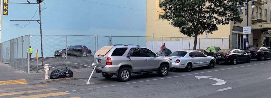 As tents line Tenderloin sidewalks, city pays $6,000/week to guard empty lot