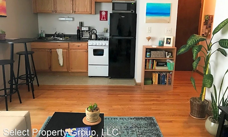 Budget apartments for rent in Lower East Side, Milwaukee