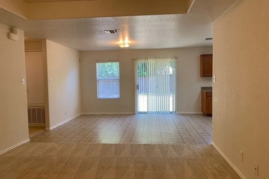 Budget apartments for rent in Hidden Cove, San Antonio