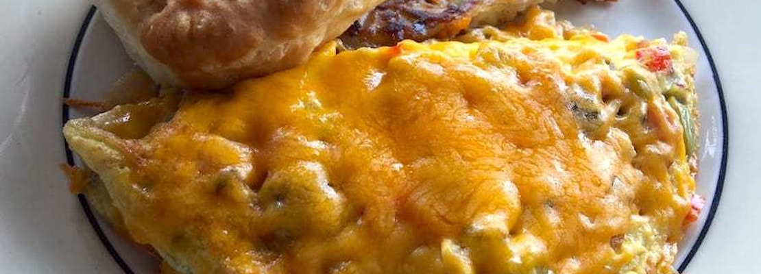 Your guide to the 3 top spots in Orlando's North Orange neighborhood