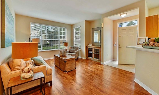 The cheapest apartments for rent in Duclay, Jacksonville