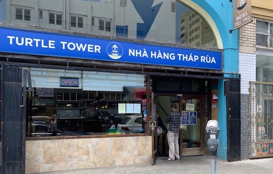 Turtle Tower robbed in broad daylight; owner waits 2 hours for police response