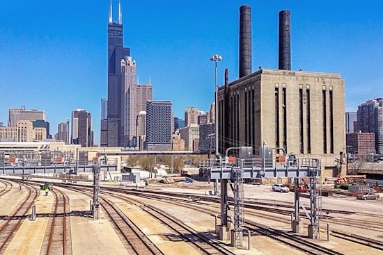 Top Chicago news: Pastors upset by citations after church services; police volunteer at food pantry