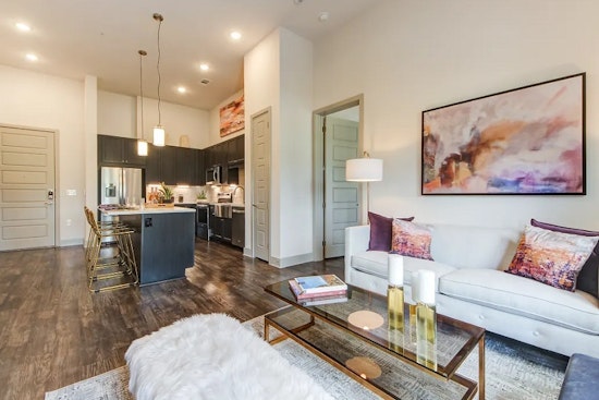 Apartments for rent in Dallas: What will $2,200 get you?
