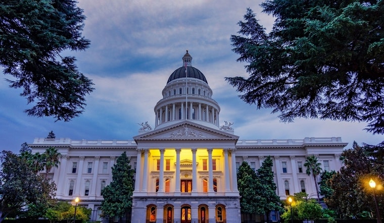 Top Sacramento news: Discovery Park packed, visitors don't take precautions; horse therapy; more