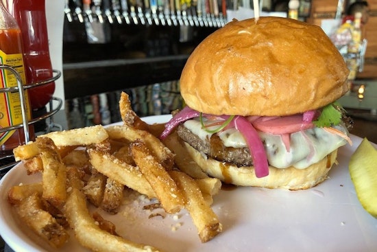 Milwaukee's 4 favorite spots to score burgers on the cheap
