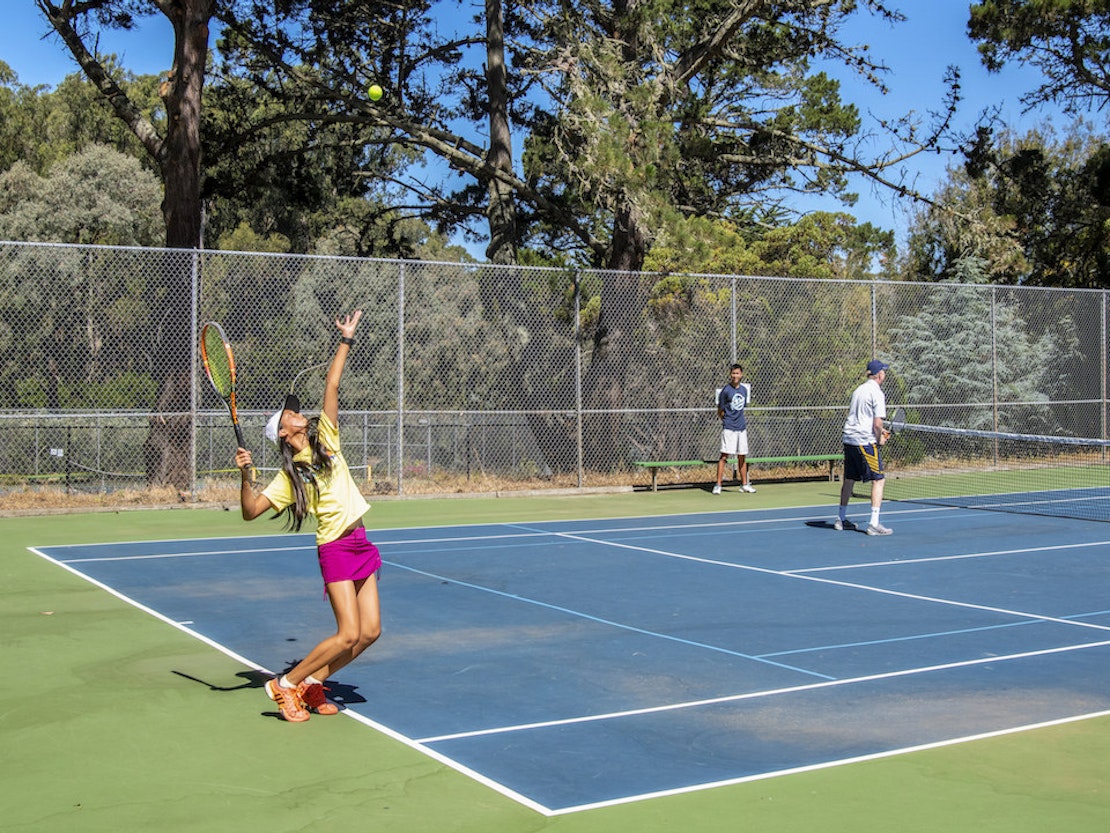 Public tennis courts resurfaced via grants city funding