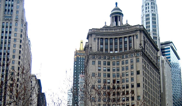 Top Chicago news: Officer accused of being a Proud Boy; driver services facilities to open June 1