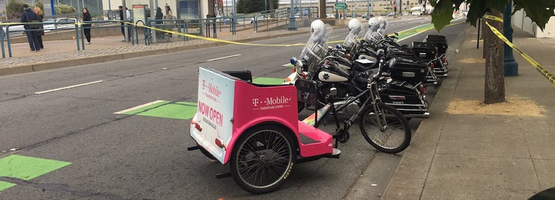 Embarcadero hit-and-run injures pedal cab driver, family of 4