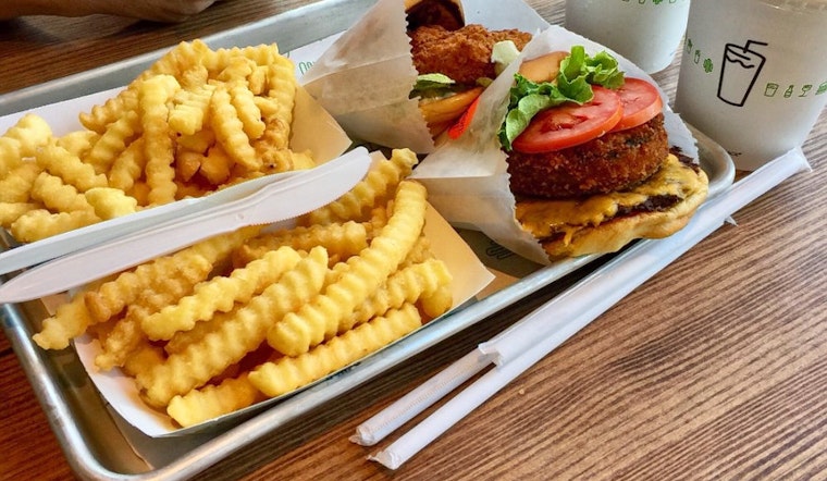 Burger brand Shake Shack makes its debut in Staten Island