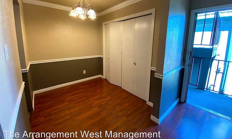 The cheapest apartments for rent in Love Field Area, Dallas