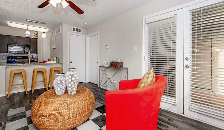 What apartments will $900 rent you in North Arlington, today?