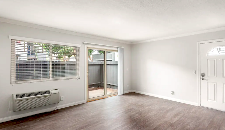 Apartments for rent in Santa Ana: What will $2,300 get you?