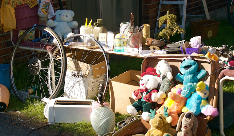 Divisadero Leftovers: A Neighborhood Sidewalk Sale And Trendy Raw Bread