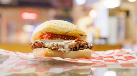 Arlington's 4 top options for inexpensive burgers