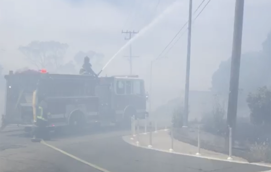 1 injured as Potrero Hill brush fire prompts evacuations