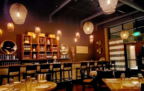 Blupoint Oyster House brings seafood and more to Meridian Kessler