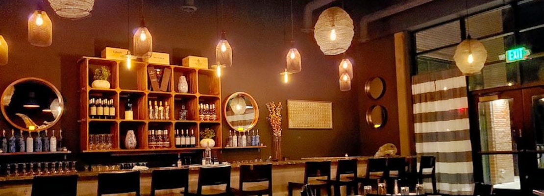 Blupoint Oyster House brings seafood and more to Meridian Kessler