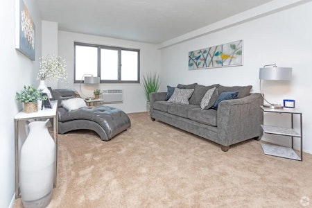 Apartments for rent in Detroit: What will $900 get you?