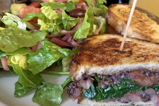 Your guide to the 4 most popular spots in Seattle's Crown Hill neighborhood