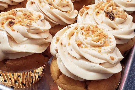 Sacramento's 4 top spots for low-priced cupcakes