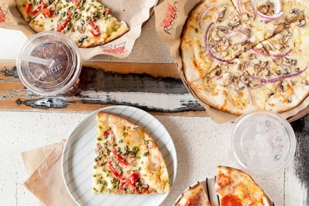 Indianapolis' 4 favorite spots for cheap pizza