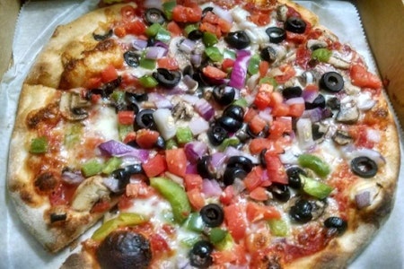 Nashville's 4 favorite spots for low-priced pizza