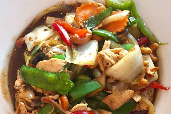 Chicago's 4 favorite spots to find inexpensive Thai eats