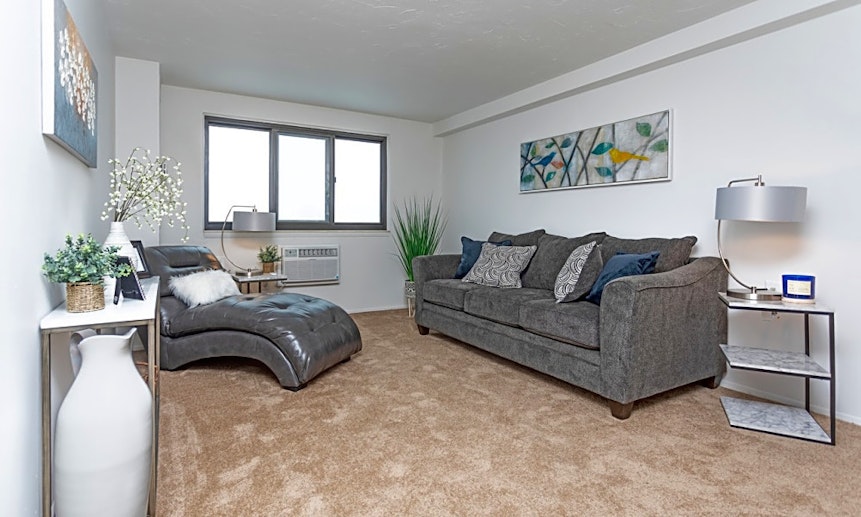 Apartments for rent in Detroit: What will $800 get you?