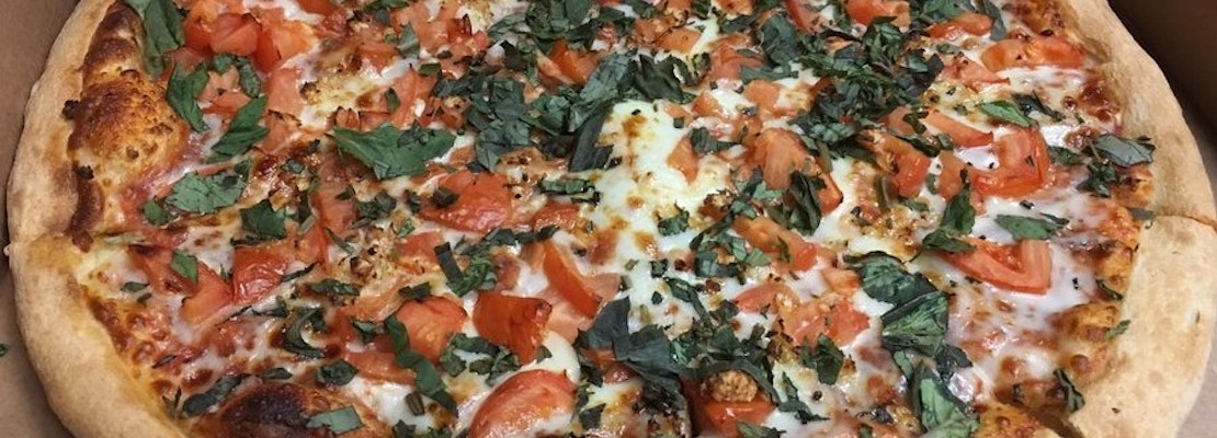 Santa Ana's 3 best spots for inexpensive pizza