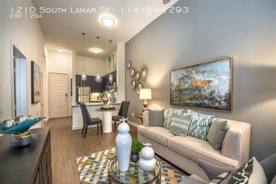 Budget apartments for rent in Park Row Historic, Dallas