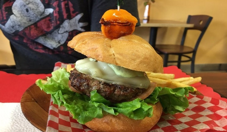 Jacksonville's 3 favorite spots for budget-friendly burgers