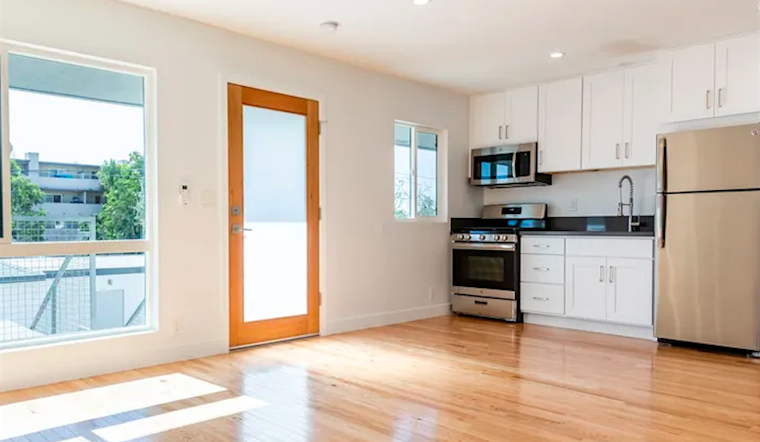 Apartments for rent in Santa Ana: What will $1,900 get you?
