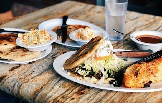 4 top options for budget-friendly Salvadoran food in Sacramento