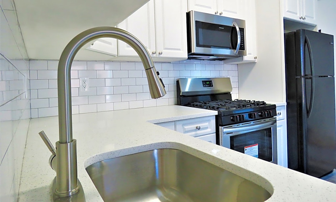 Renting in Jersey City: What's the cheapest apartment available right now?