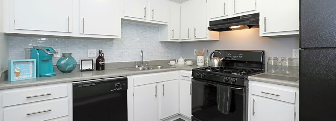 What apartments will $1,500 rent you in Parker Lane, today?
