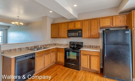 Apartments for rent in Aurora: What will $1,800 get you?