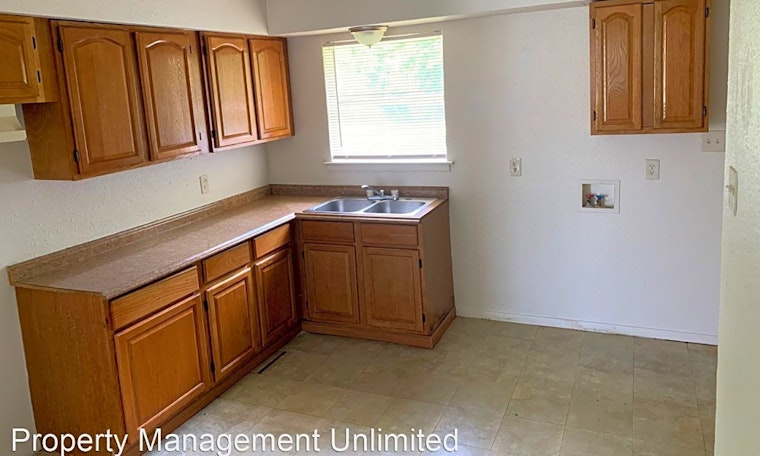 Budget apartments for rent in Wolf Creek, Dallas